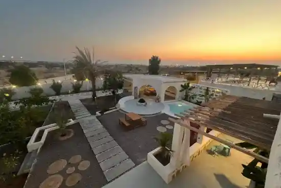 اقامتگاه بومگردی مهناد