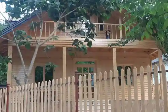 کلبه اردیبهشت