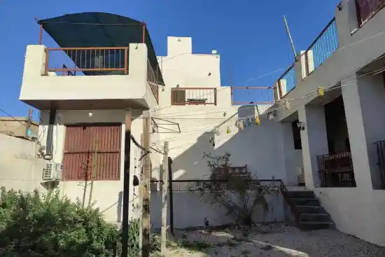 اقامتگاه بومگردی سرای باباحاجی