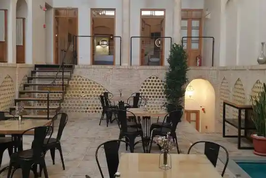 بوتیک هتل زاویه-1