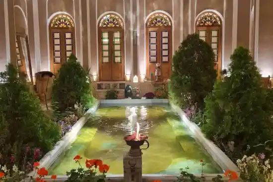 بوتیک هتل خانه مارکار