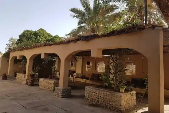 اقامتگاه بومگردی نبکا