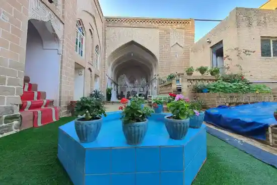 بوتیک هتل طبیب-1