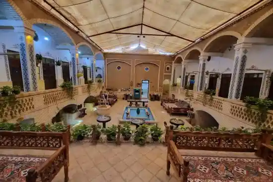 اقامتگاه سنتی هزاردستان