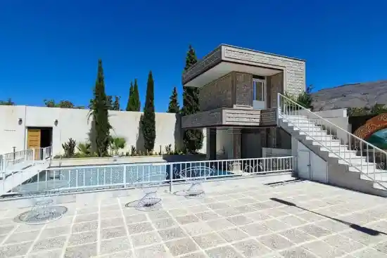 اقامتگاه بومگردی باغ گل ها