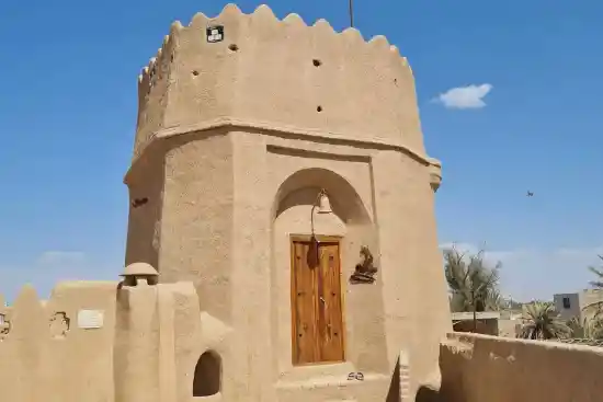 اقامتگاه بومگردی آریز