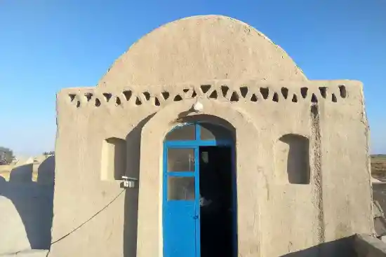 اقامتگاه بومگردی رستم زادگان