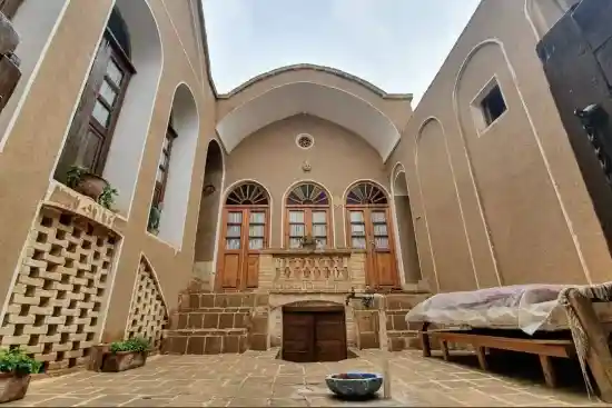 بوتیک هتل نقلی-1