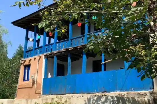 اقامتگاه بوم‌گردی درفک