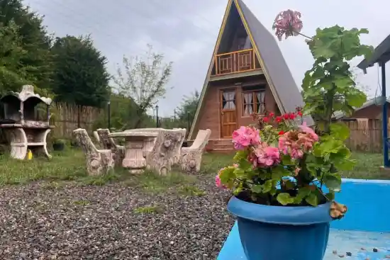 اقامتگاه بوم‌گردی کوهپایه