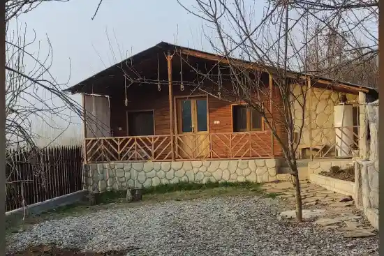 کلبه باغ گلابی