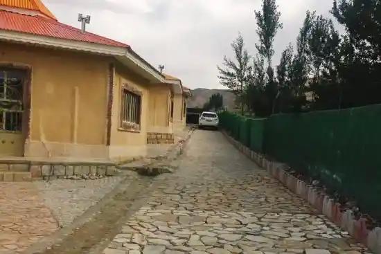 اقامتگاه بومگردی لپک کوهرنگ