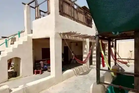 اقامتگاه بوم‌گردی میان