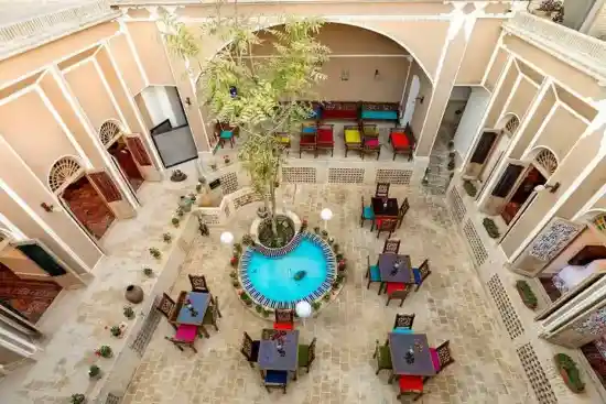 بوتیک هتل ترنج