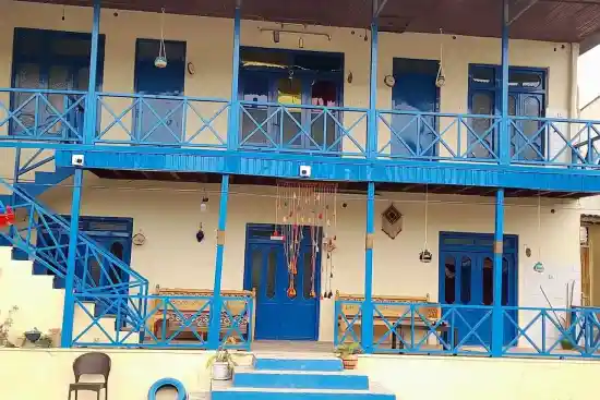 اقامتگاه بومگردی حاجی ملک