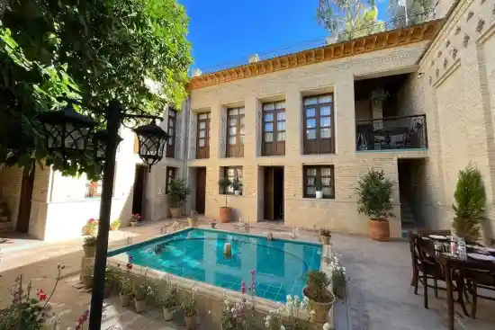 بوتیک هتل روزبهان