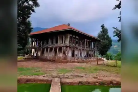 ویلای تی تی گل