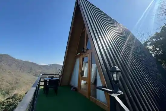 کلبه چشم انداز