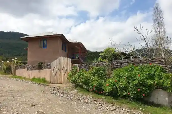 اقامتگاه بومگردی عمارت فرشتگان