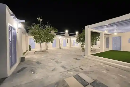 اقامتگاه بومگردی گلابریشم