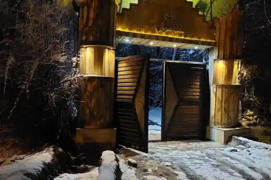 اقامتگاه بومگردی باغ گلچهران