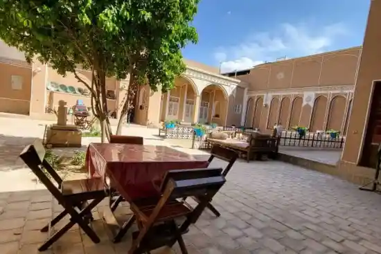 اقامتگاه سنتی خانه آذری ها