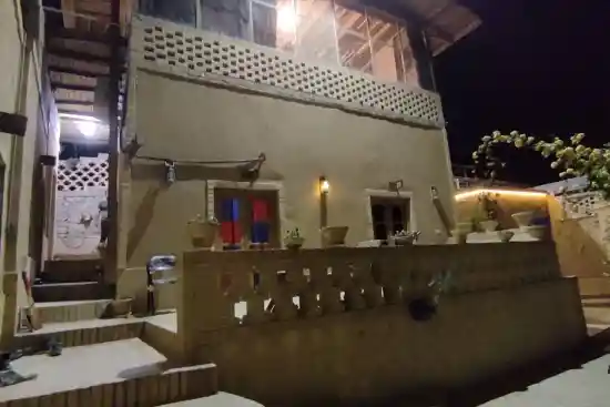 اقامتگاه بومگردی کوهسنگی غربالبیز