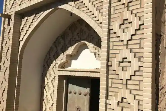 اقامتگاه بوم‌گردی خانه ناصر لشکر