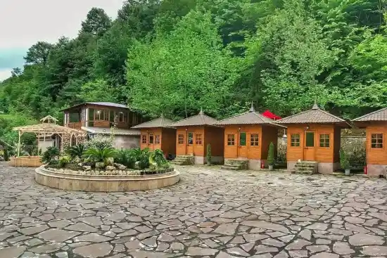 اقامتگاه بوم‌گردی کیوتی کاتیج