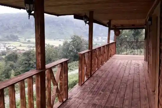 اقامتگاه بوم‌گردی مامان شایسته