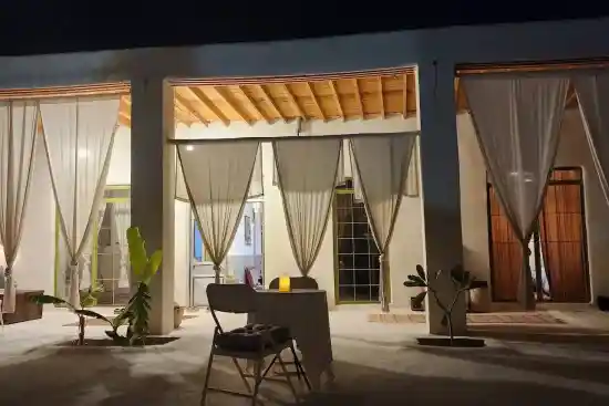 اقامتگاه بومگردی خانه هورست