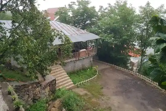 اقامتگاه بومگردی رامش