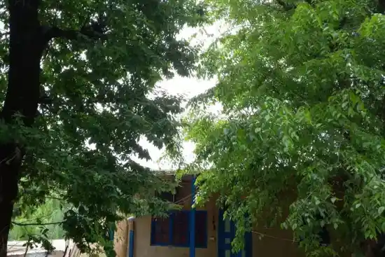 اقامتگاه بومگردی باجی رباب لوه