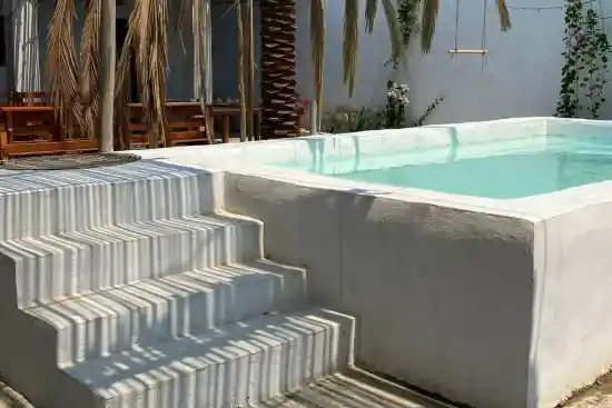 اقامتگاه بومگردی شیوه