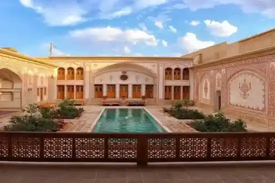 بوتیک هتل مهینستان راهب