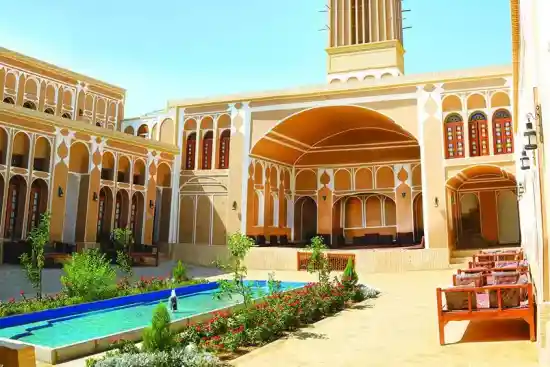 بوتیک هتل مظفر-1