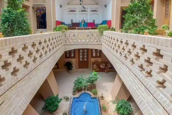 اقامتگاه سنتی یزدان گرد