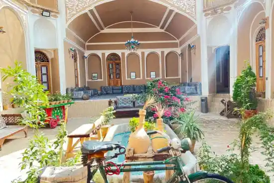 بوتیک هتل شیخداد-1