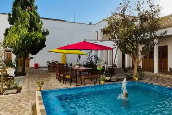 اقامتگاه سنتی سنبلستان