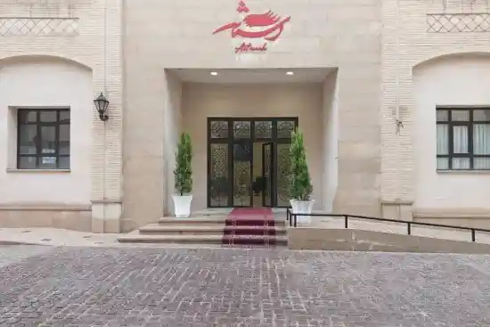 هتل آپارتمان آستانه شیراز