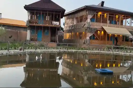 اقامتگاه بومگردی انارگول