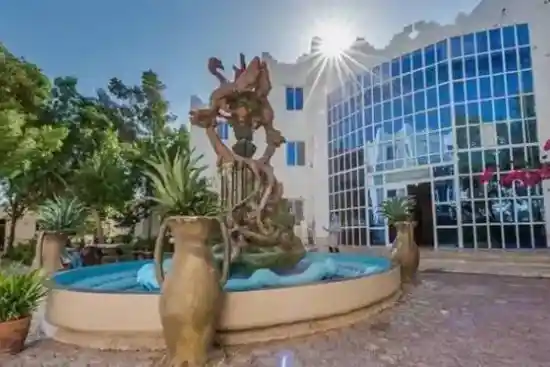 هتل ققنوس کیش-1