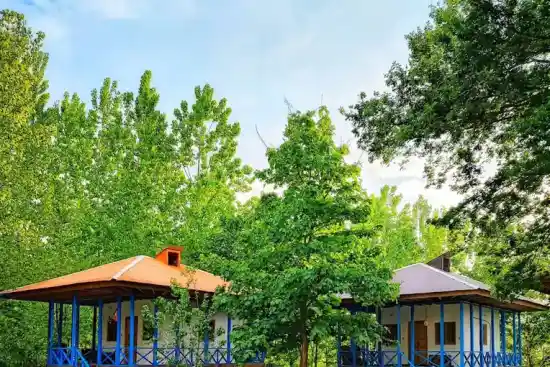 اقامتگاه بومگردی حاج بابا