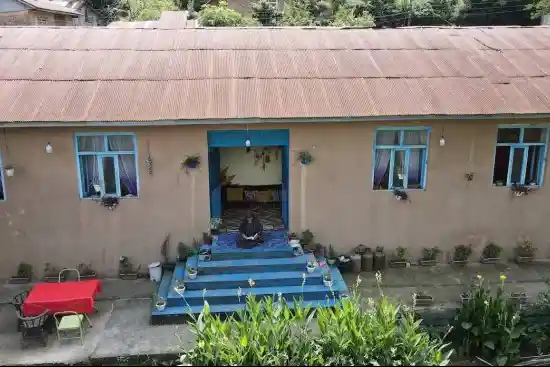 اقامتگاه بومگردی مامن