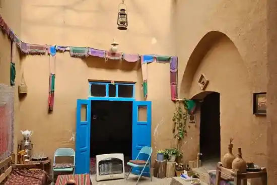 اقامتگاه بوم‌گردی نار تی تی