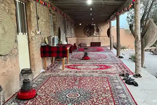 اقامتگاه بومگردی خانه ی پامنار