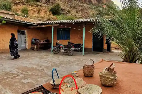 اقامتگاه بوم‌گردی بختیاری پامنار