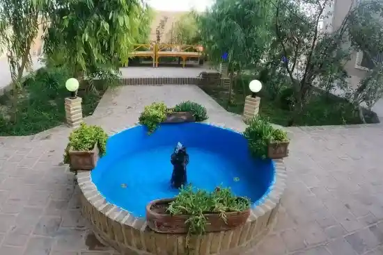 اقامتگاه بومگردی شمیرون