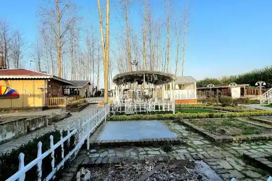 اقامتگاه بومگردی ماه سو