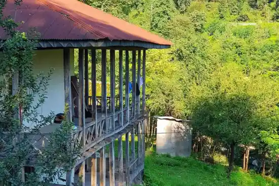 اقامتگاه بومگردی روخانکول